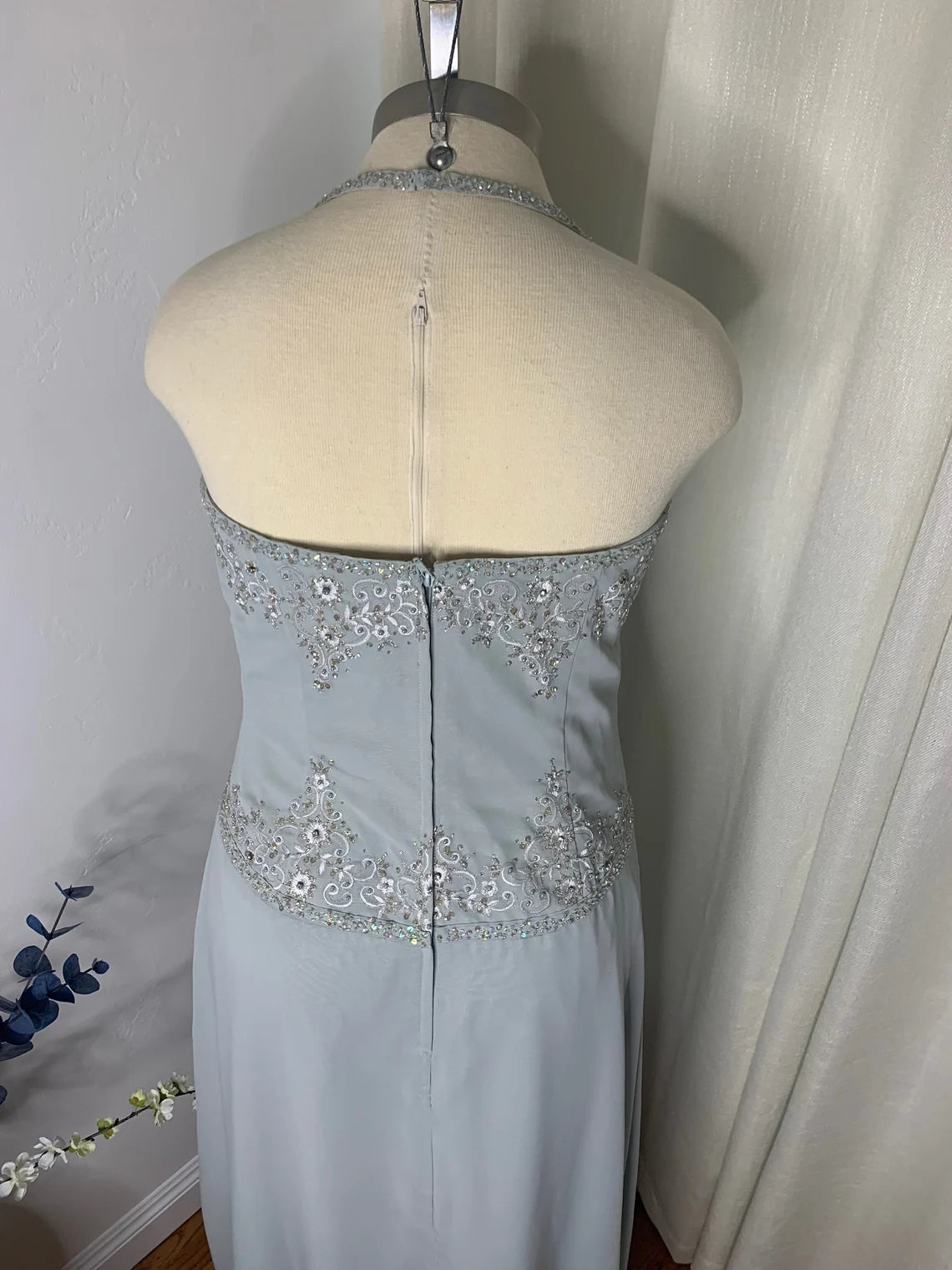 Gorgeous Ocean Gray Beaded Formal Gown Chiffon Mother of the Bride Dresse Long Sleeve Chiffon Dress