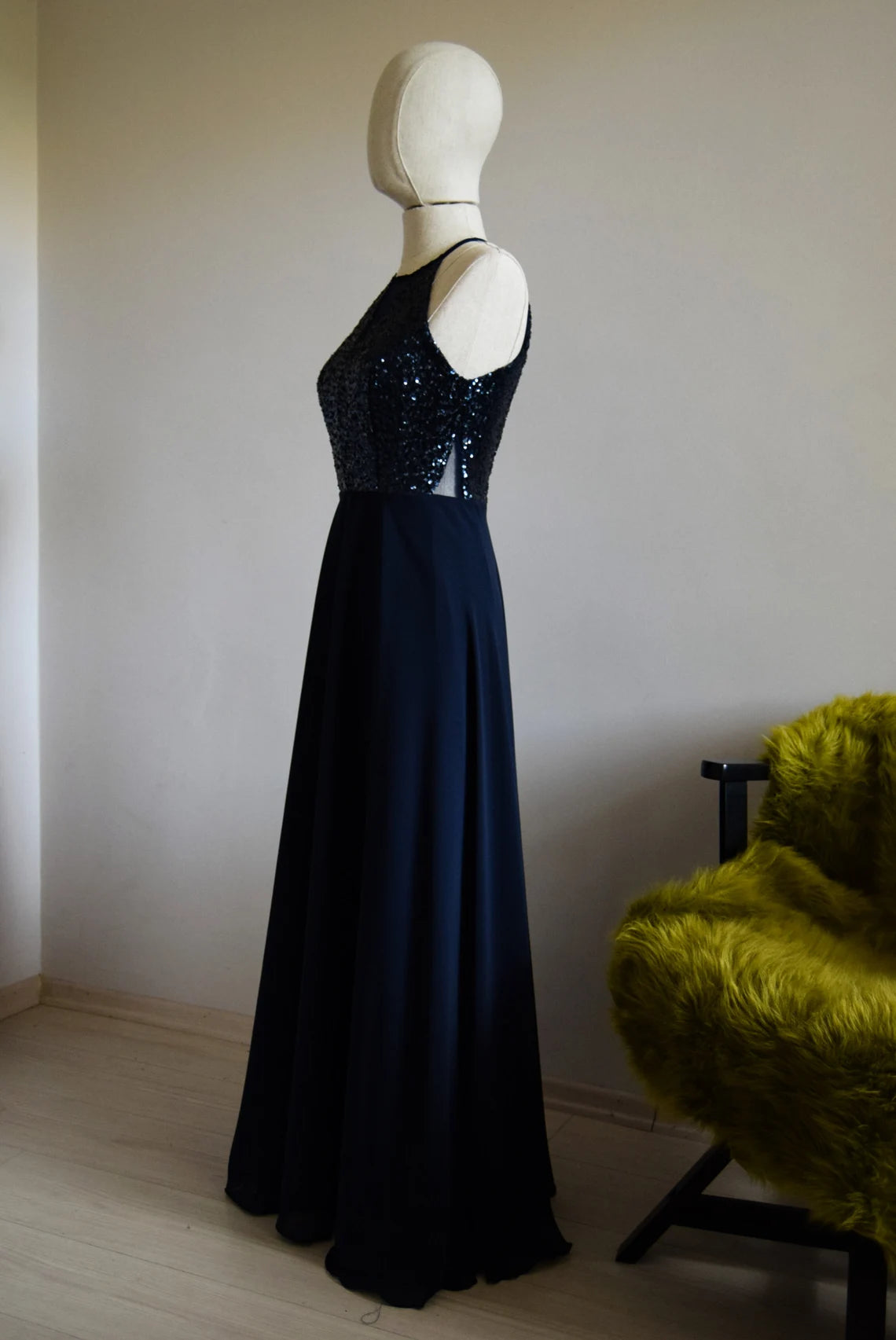 Charming Chiffon Top Sequin Navy Blue Bridesmaid Dress Sleeveless Full Length Sequin Evening Prom Dress