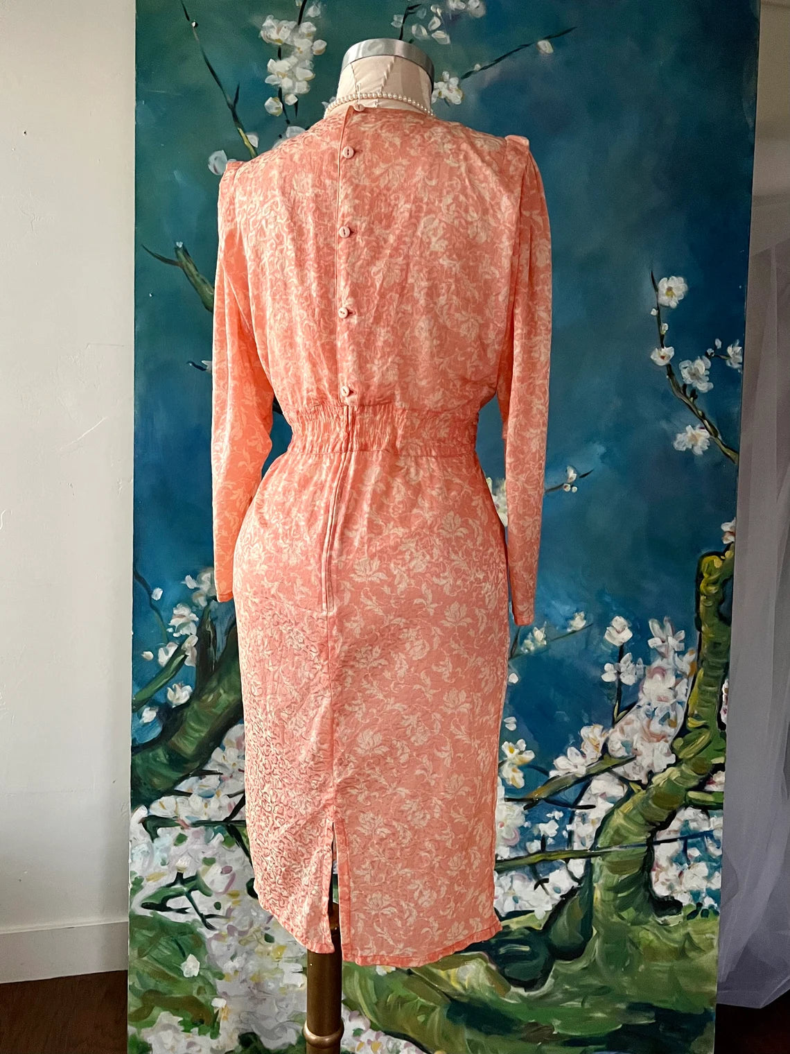 1980s Peach Floral Leopard Silk Jacquard Ruched High Waist Long Sleeve Mother of the Bride Bridesmaid Dress