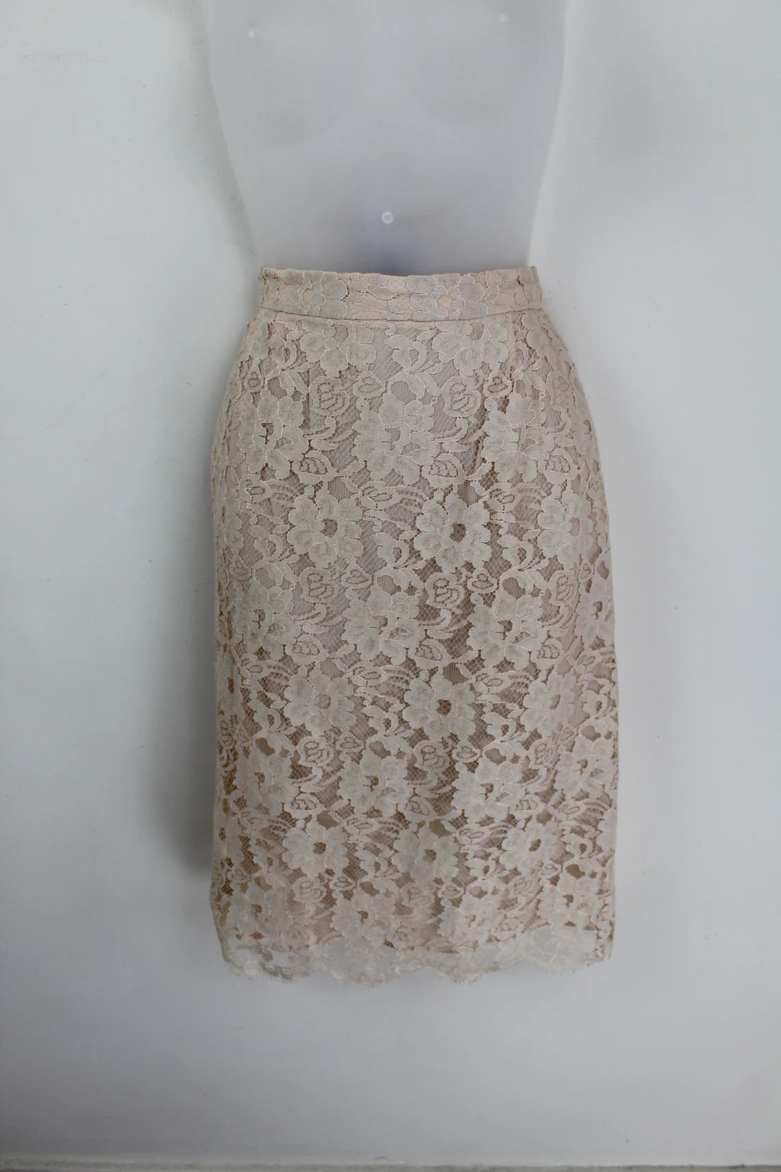 Vintage Pale Pink Lace Blouse And Skirt Petite Small Lace Skirt Suit Wedding Outfit Mother of the Bride Dresse Lace Suit
