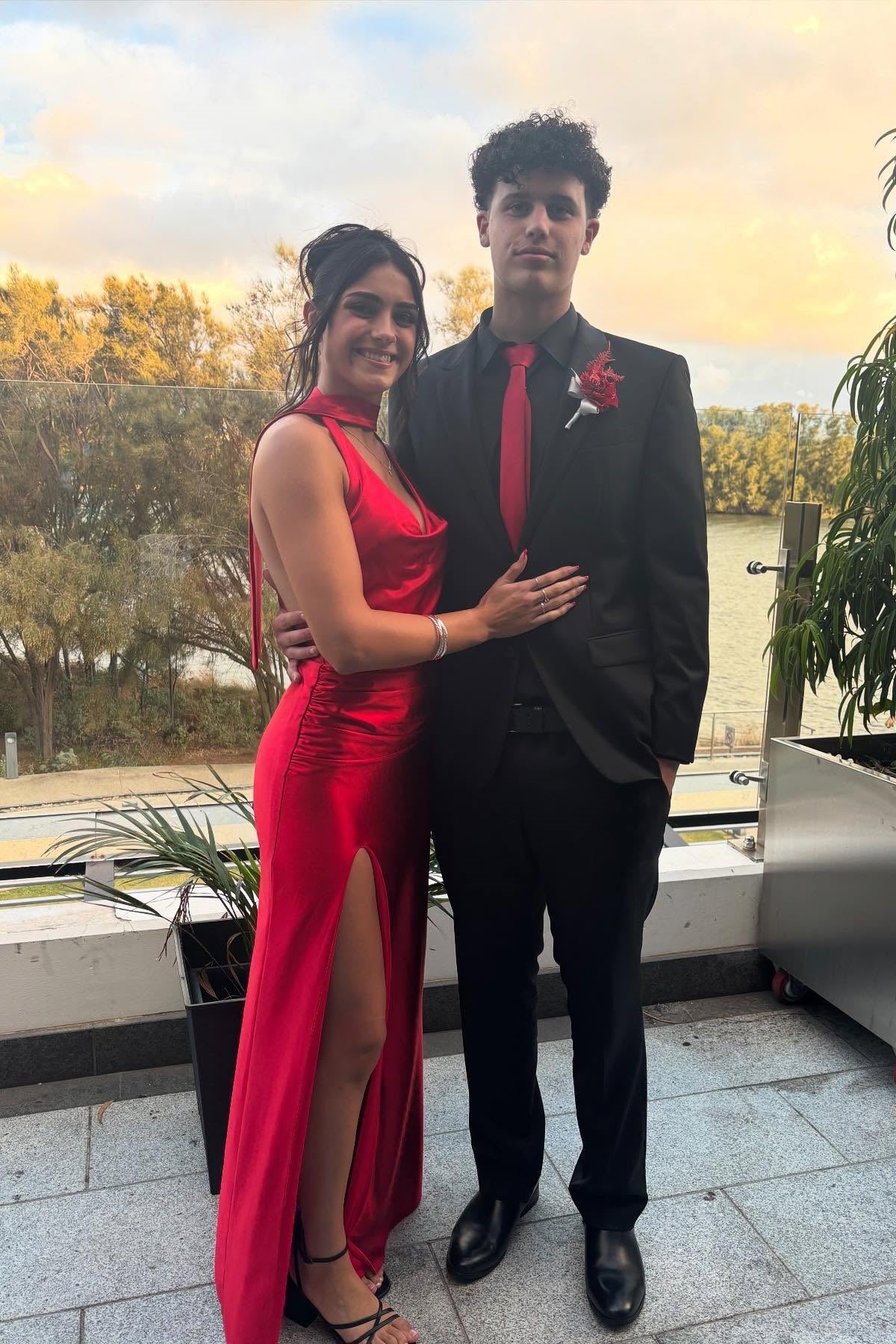 Chic Cowl Neck Red Backless Long Dress with Scarf
