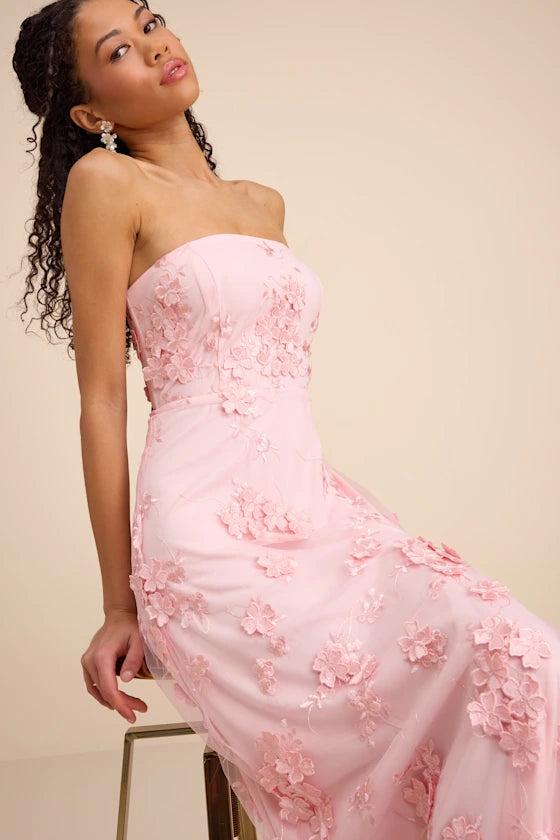 Blush Pink Strapless Prom Dress With 3D Floral Applique High Slit And Tulle Mermaid Formal Prom Dress