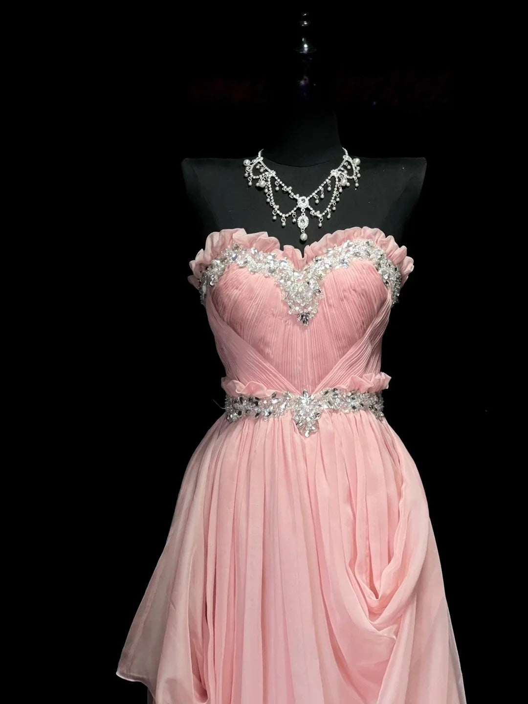 Blush Pink Strapless Prom Dress With Rhinestone Embellished Sweetheart Neckline And Waistband Chiffon Formal Prom Dress