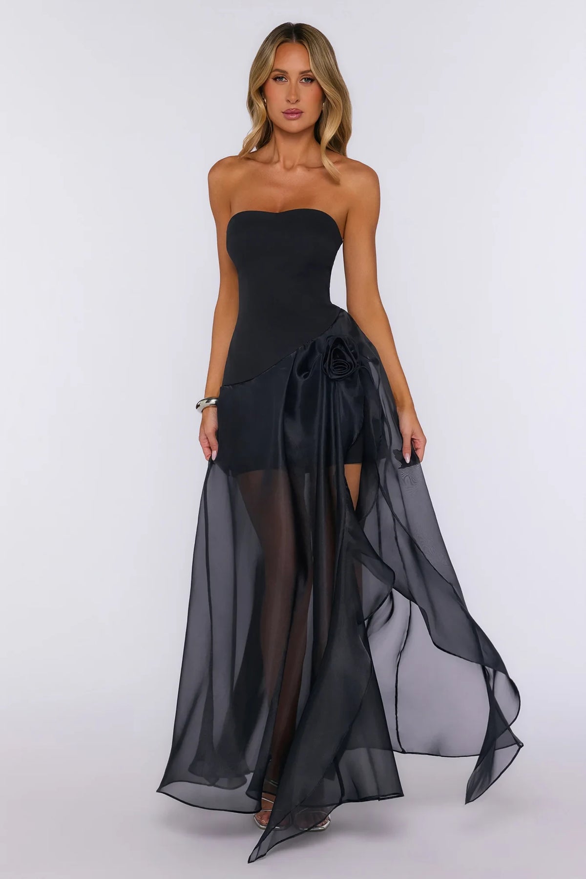 Chic A-Line Strapless Sleeveless Rosette Slit Black Maxi Evening Dresses Women