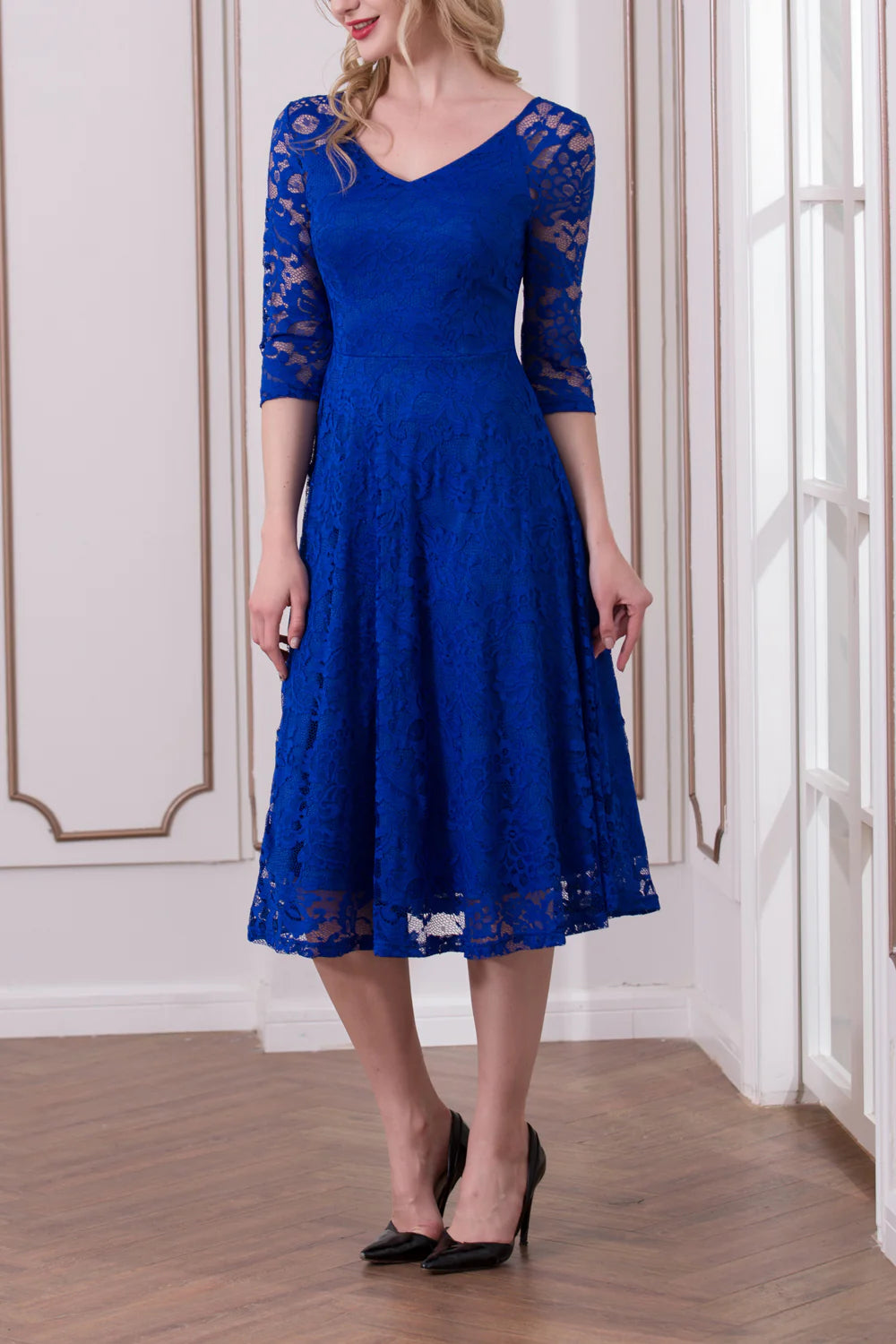 A-Line Mother of the Bride Dress Royal Blue Half Sleeve Lace Dress