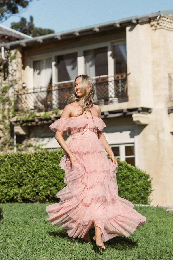 tiered tulle maxi dress Elegant Off The Shoulder Ruffle Trim Prom With – Koutun Dress Baby & Kids Clothing this dress ensures you High Neck Wedding Dress Pay With:425 Qs (Silkroll Fee: $10.63)