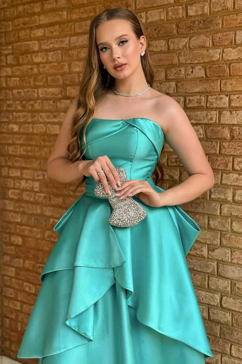 Elegant Strapless Sweetheart Neckline Oversized Bow Detail Asymmetrical Peplum Satin Maxi Evening Dress For Formal Evening Prom Wedding Guest Gala Cocktail Party