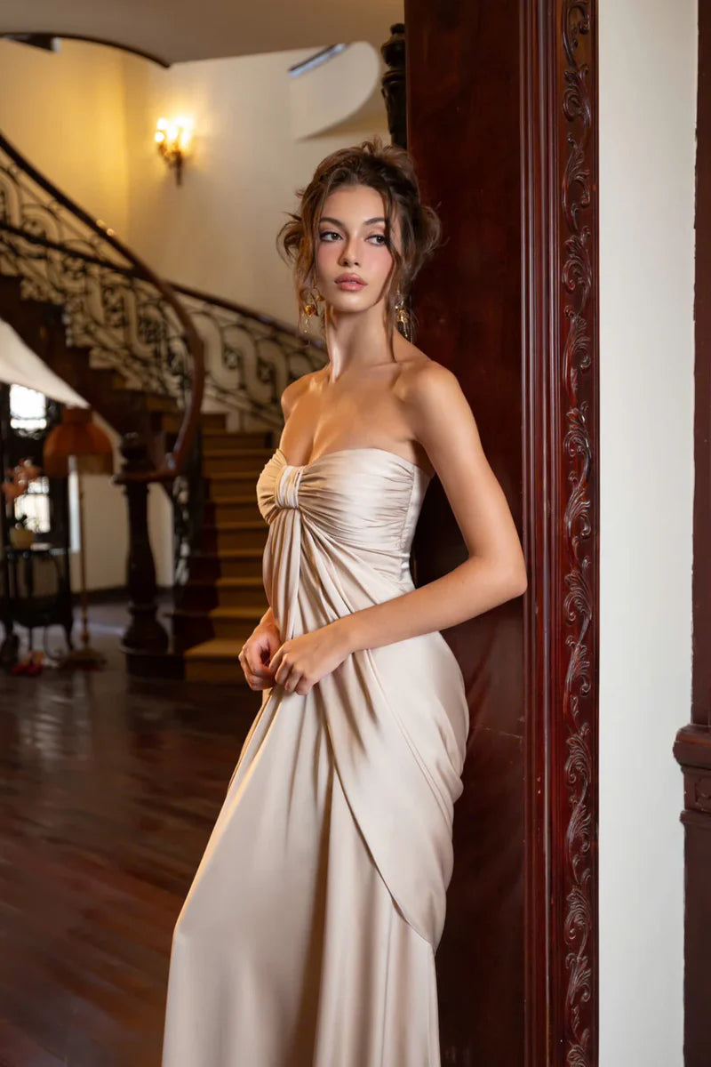 Elegant Strapless Sweetheart Ruched Bust Lace Up Back Draped Satin Mermaid Maxi Prom Dress For Formal Evening Wedding Guest