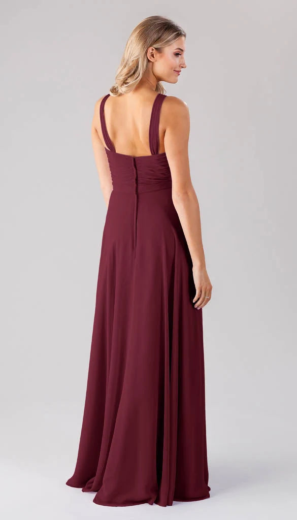 Elegant A-Line Halter Sleeveless Pleated Pocket Maroon Maxi Bridesmaid Dress Women