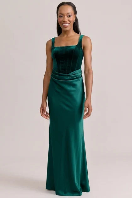 Elegant A-Line Square Neck Sleeveless Emerald Floor-Length Bridesmaid Gown