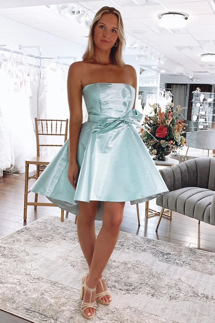 Elegant A-Line Strapless Bow-Knot High-Low Mint Short Homecoming Dresses