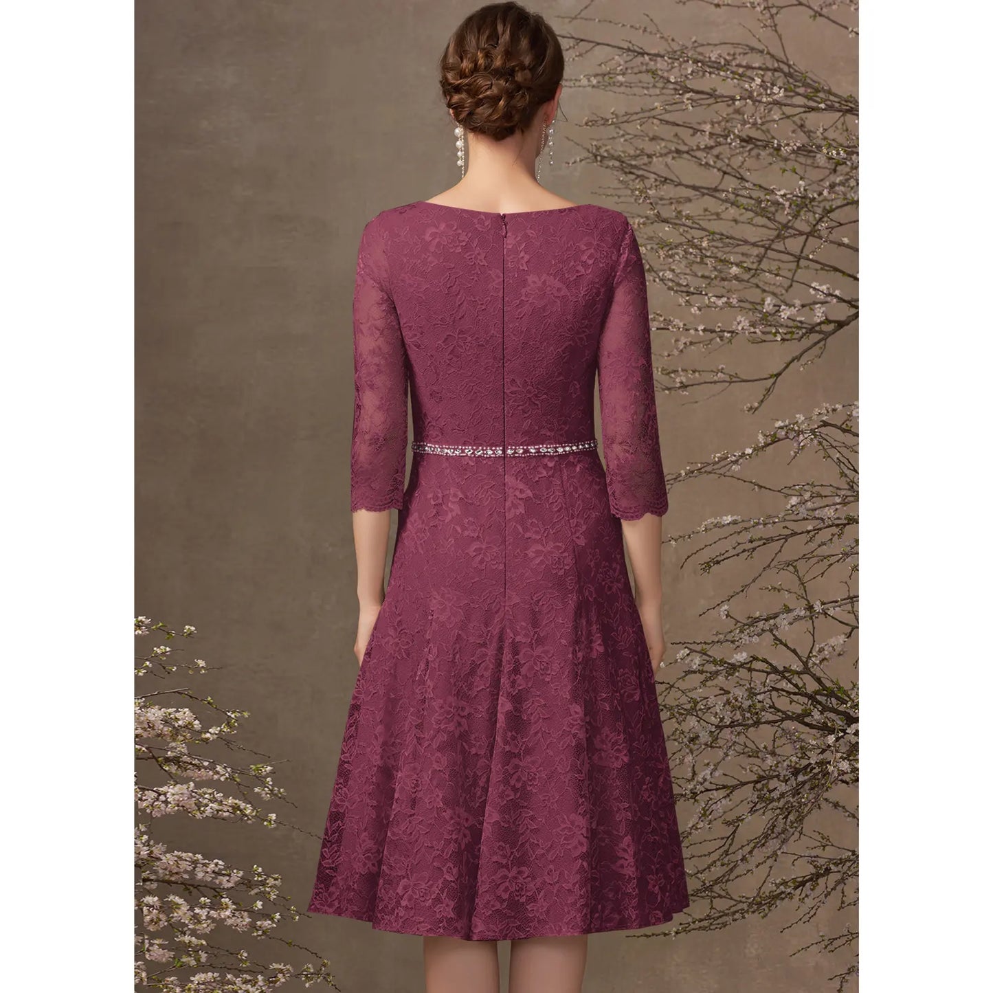 Elegant A-Line V-Neck 3/4 Sleeve Lace Plum Knee-Length Mother of the Bride Dress