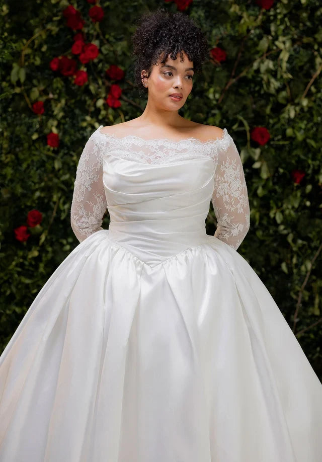 Elegant Ballgown Sweetheart Sleeveless Ruched Corset Ivory Long Wedding Dresses Bride