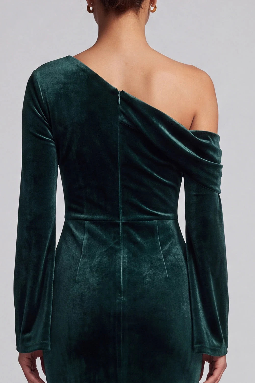 Elegant Mermaid One Shoulder Long Sleeve Draped Emerald Green Floor Length Prom Gown