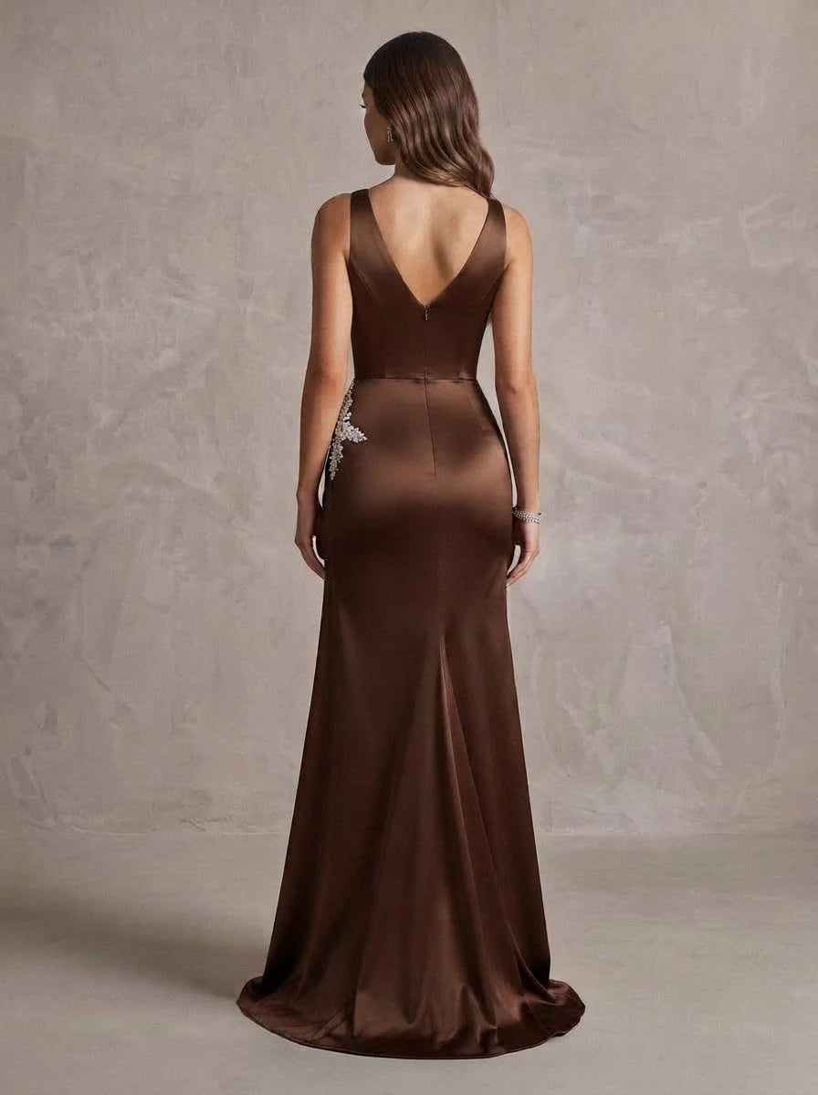 Glamorous Sheath V-Neck Sleeveless Ruched Slit Brown Maxi Prom Dresses Women