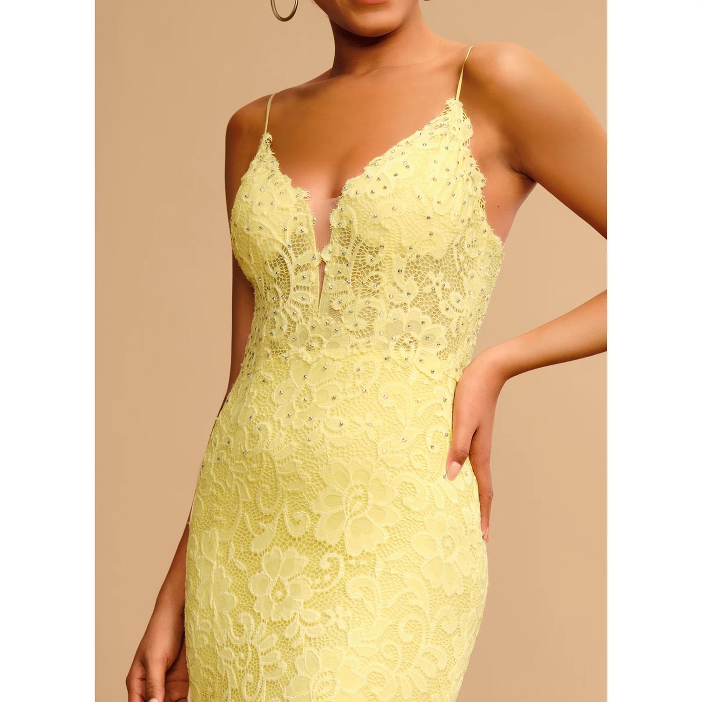 Glamorous Sheath V-Neck Sleeveless Sparkling High-Slit Lemon Yellow Floor-Length Prom Gown