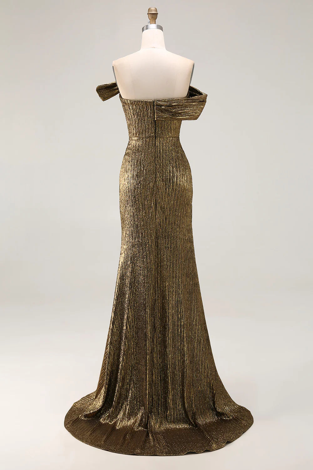Gold Off The Shoulder Prom Dress With Ruched Bodice And High Slit Mermaid Silhouette For Formal Evening Party