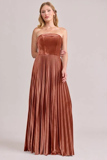 Luxurious A-Line Strapless Sleeveless Pleated Terracotta Floor-Length Bridesmaid Gown