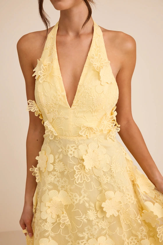 Yellow Halter Prom Dress With 3D Floral Applique Open Back And Flowy Chiffon A Line Formal Prom Dress