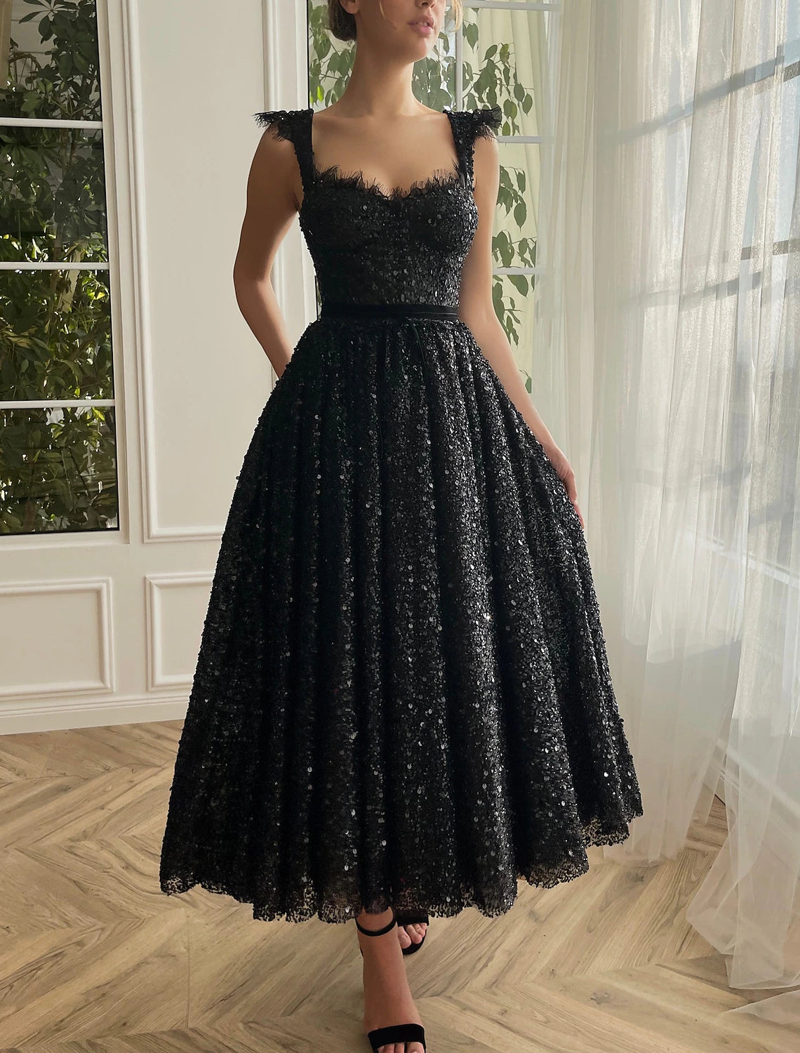 A-Line Prom Black Dress Plus Size Vintage Dress Masquerade Party Wear Koutun Dress A-Line Prom Black Dress Plus Size Vintage Dress Masquerade Party Wear Koutun Dress