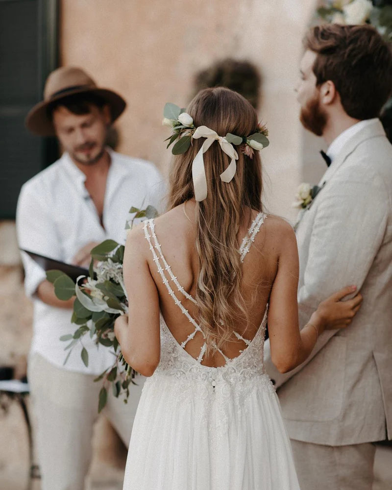 A-Line V-Neck Chiffon Long Wedding Dresses with Appliques