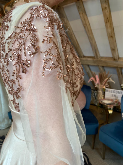 Champagne Mother Of The Bride Dress Flattering A-line Gold Mother of the Bride Dresse Beaded Dress