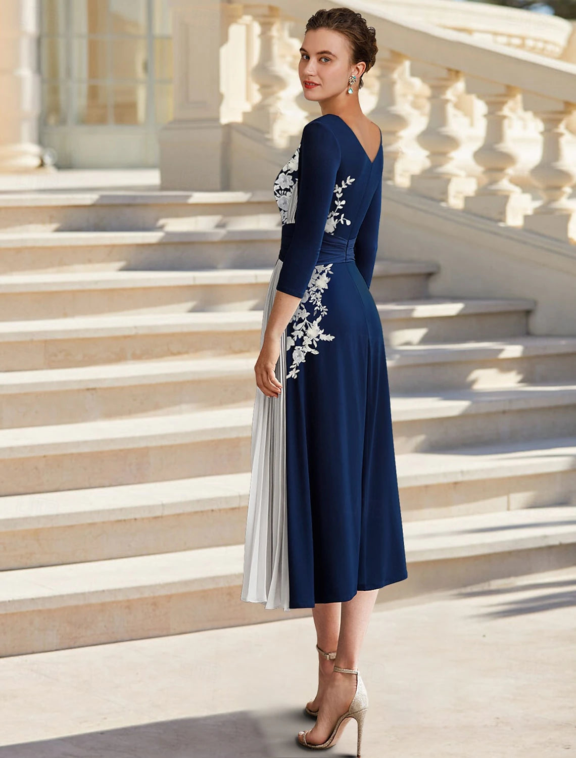 A-Line Mother of the Bride Dress Jewel Neck Tea Length Stretch Fabric 3/4 Length Sleeve with Beading Appliques Flower