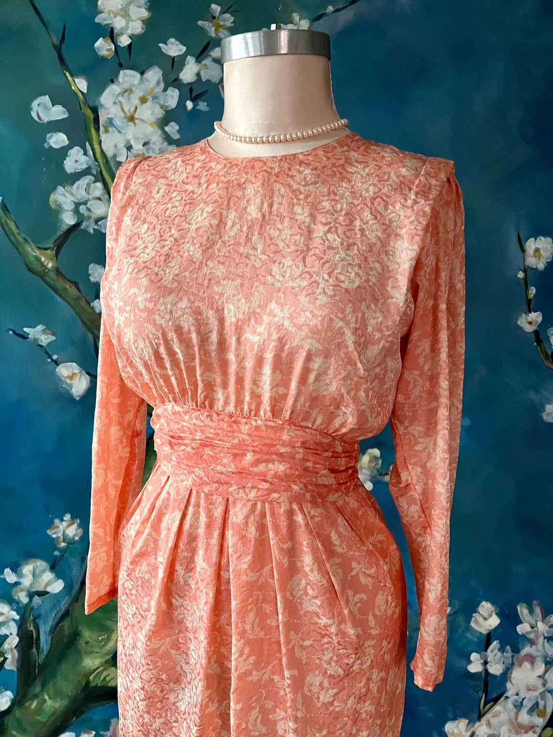 1980s Peach Floral Leopard Silk Jacquard Ruched High Waist Long Sleeve Mother of the Bride Bridesmaid Dress