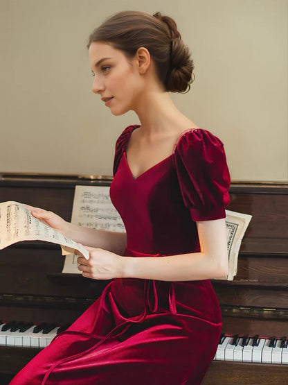 Puffed short sleeves sweetheart neckline long velvet prom dress