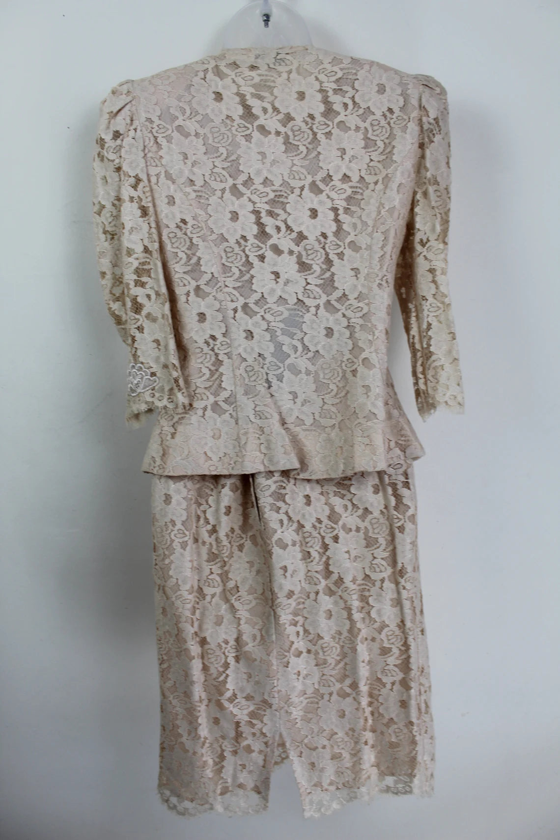 Vintage Pale Pink Lace Blouse And Skirt Petite Small Lace Skirt Suit Wedding Outfit Mother of the Bride Dresse Lace Suit