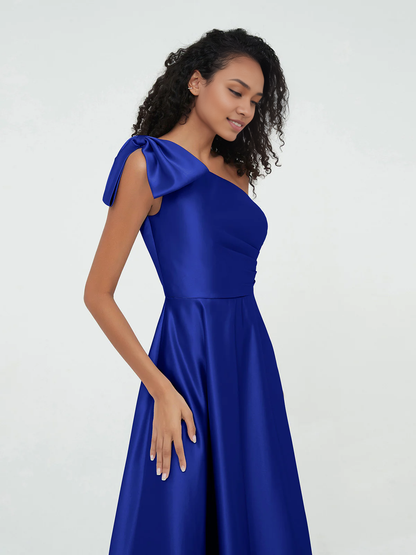 One-Shoulder A-Line Long Satin Dresses Bridesmaid Dress with Pockets-Royal Blue