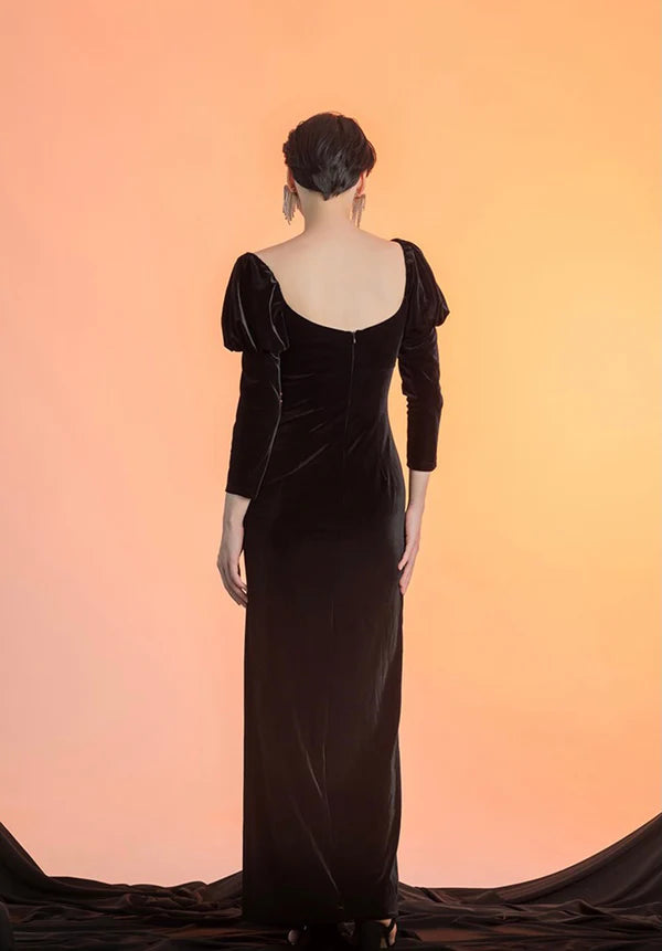 Puffed long Sleeves sweetheart neckline Sheath velvet Prom Dress thigh slit