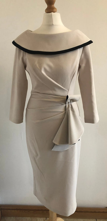 Creamy Beige Mother Of The Bride Groom Dress 3/4 Length Sleeve Wedding Guest Dress