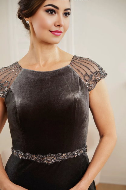 Velvet Floor-length Mother of the Bride Dresse With Bead Belt