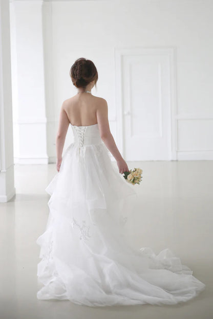 Strapless Pleated Satin Bodice Ruffled Skirt Princess tulle lace wedding dress