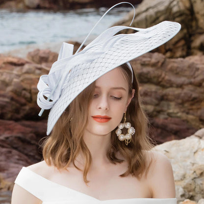 Flax Bowler / Cloche Hat Sun Hat Saucer Hat Wedding Tea Party Elegant Wedding With Feather Bowknot Headpiece Headwear