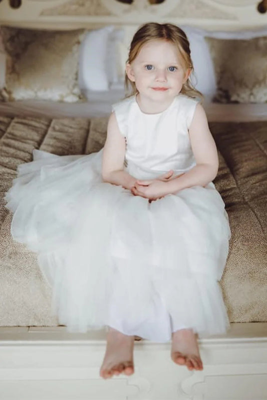 White Sleeveless Flower Girl Dress with Lavender Bow at Back