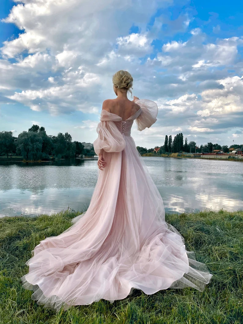 Soft pink event dress Puffy tulle dress puff sleeves Wedding DressProm Dress Pink dress for photo corset dress