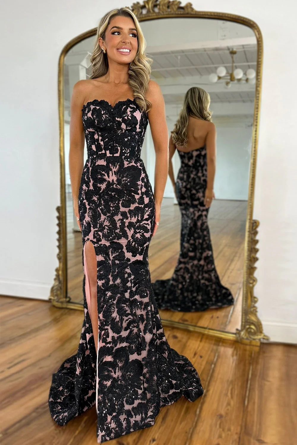 Black Mermaid Sweetheart Long Prom Dress with Appliques and Slit