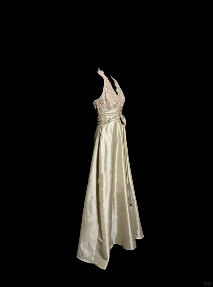 A line V Neckline Champagne Lace Prom Gown Fairy Prom Dresses