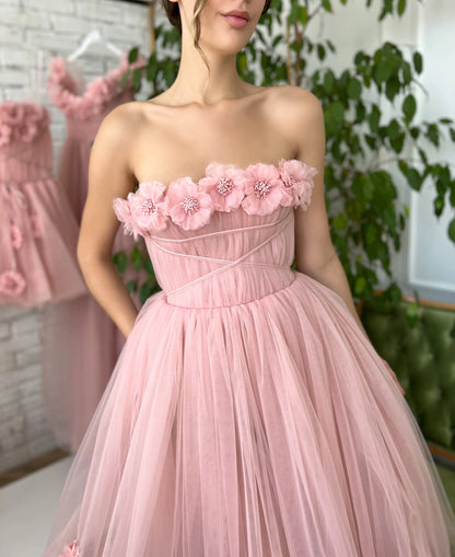 Pink dress with flowers on the shoulders-3