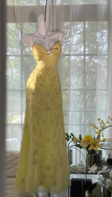 Chic Flowy Spaghetti Strap Chiffon Beaded Evening Gown Prom Dress