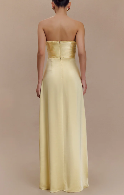 Elegant tube top Maxi Dress With Ruched Backless Prom Dress