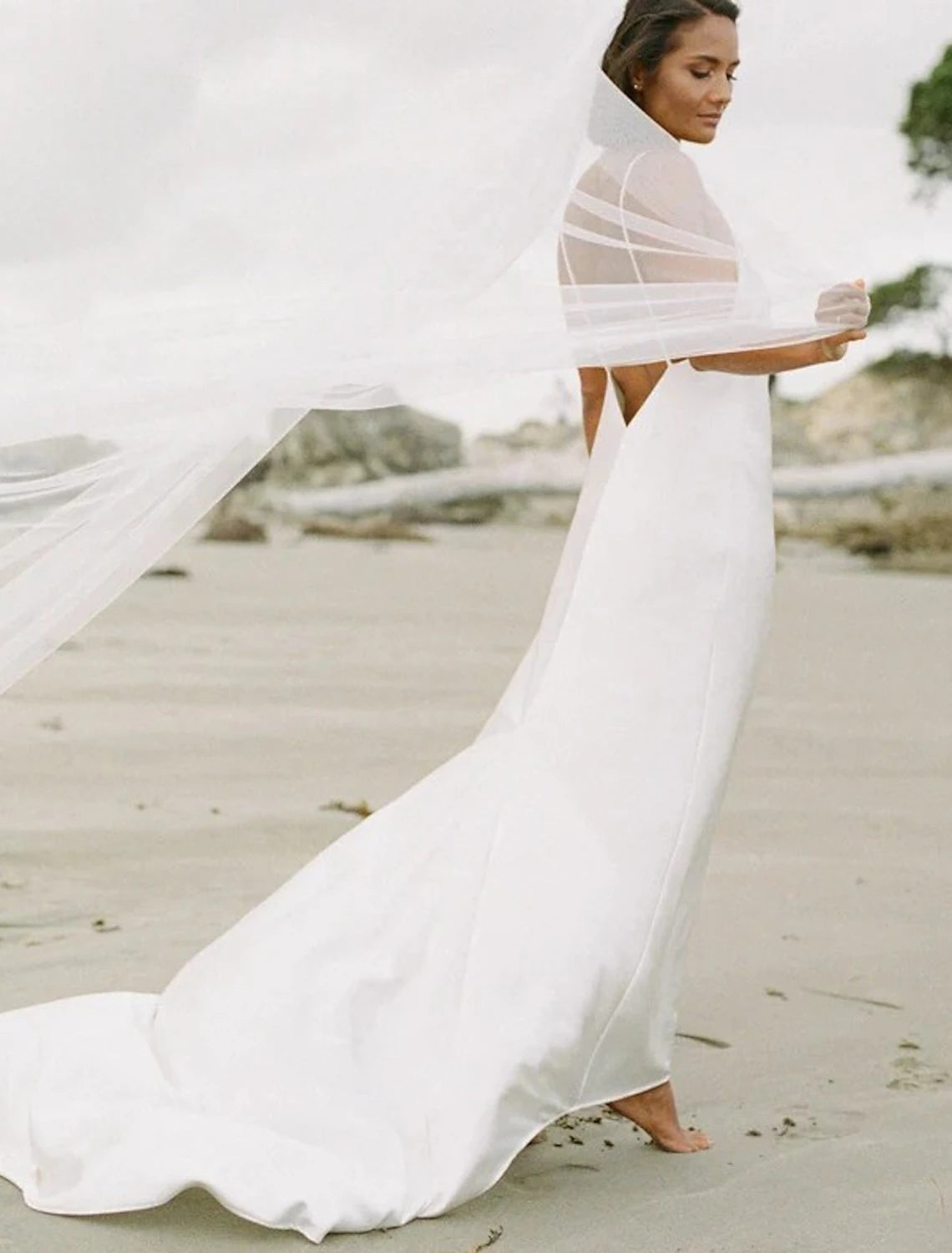 Classic & Timeless Wedding Veil Chapel Veils with Pure Color Tulle