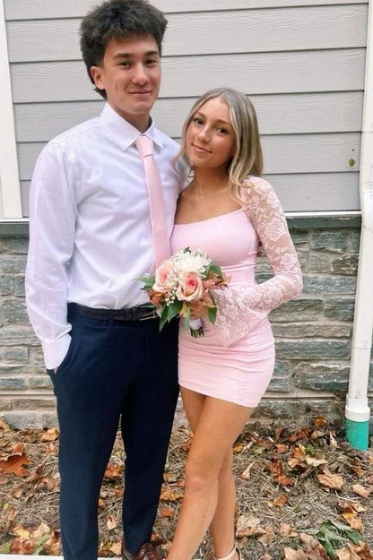 Chic Lace Long Sleeves Pleats Scoop Neck Mini Homecoming Party Dress