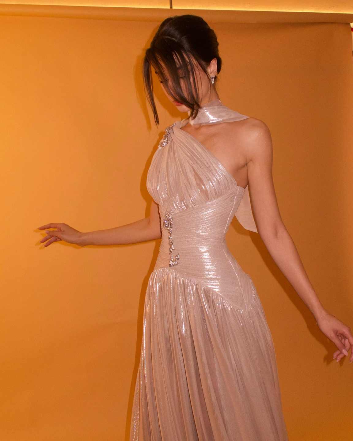 Elegant Rose Gold One Shoulder Evening Dress with Scarf Pleated for Wo –  Koutun Dress