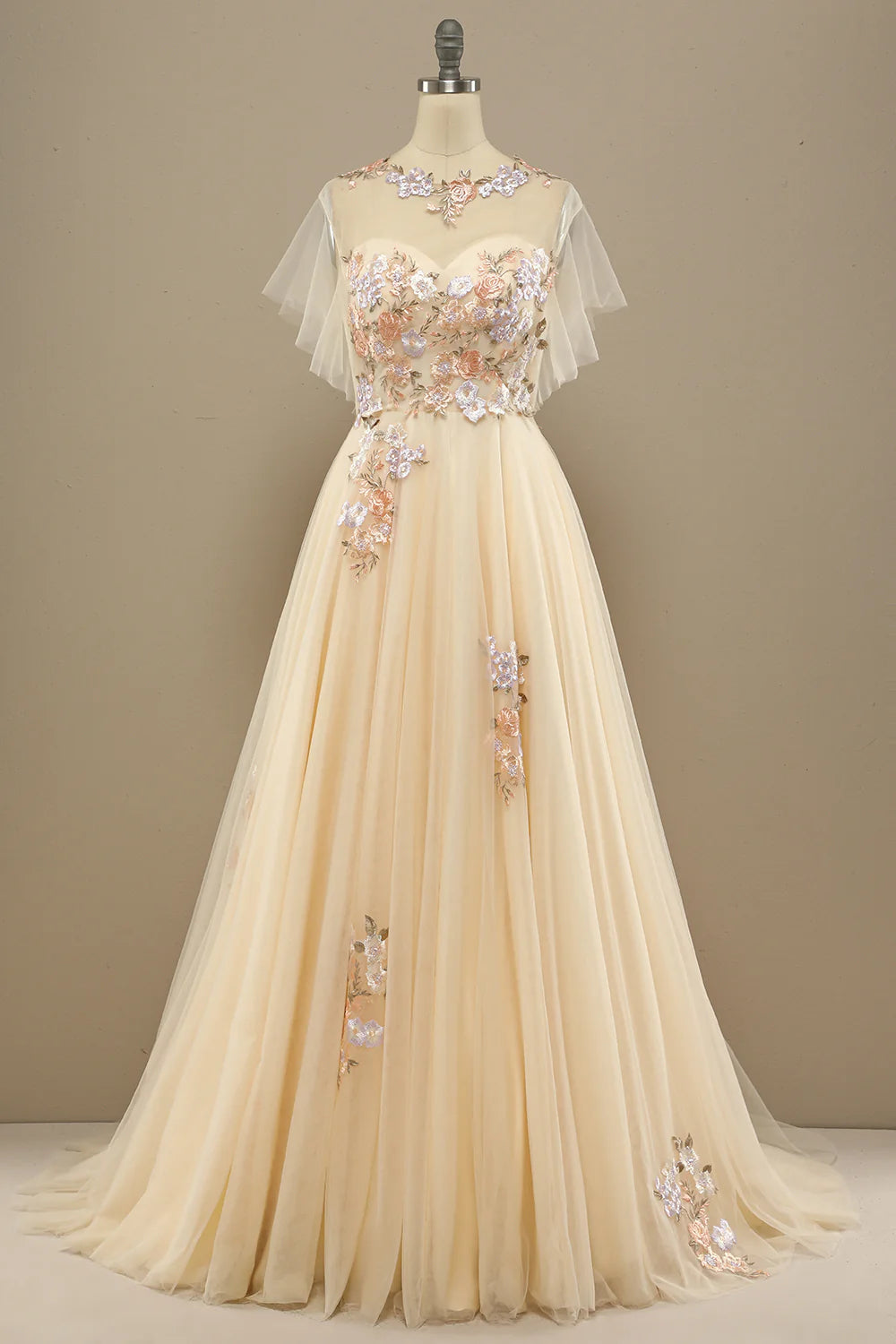 Romantic Yellow Long Prom Dress With Appliques