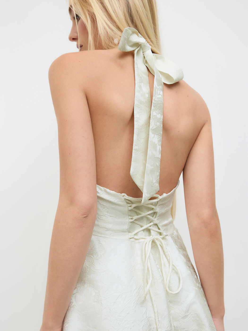 Chic Jacquard Halter Sleeveless Neckline Floral Lace Up Maxi Dress – Koutun  Dress