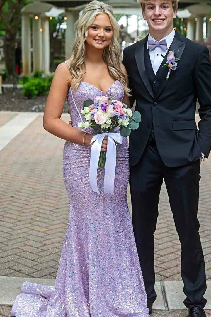 Elegant Lilac Spaghetti Straps V-Neck Sequined Pleats Mermaid Prom Dress