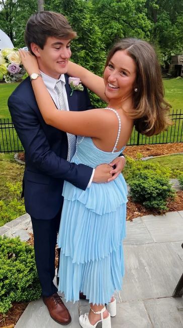 Chic Light Blue Chiffon Prom Dresses Pearl Beaded Evening Gown